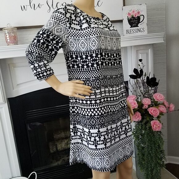 Mossimo Dress  - Picture 3 of 8